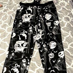 PLUS-SIZE NIGHTMARE BEFORE CHRISTMAS DISNEY PJS